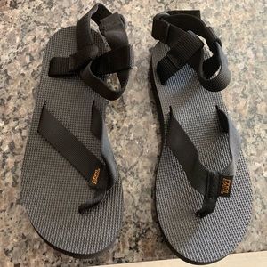 Teva Women’s original sandal Black size 7
